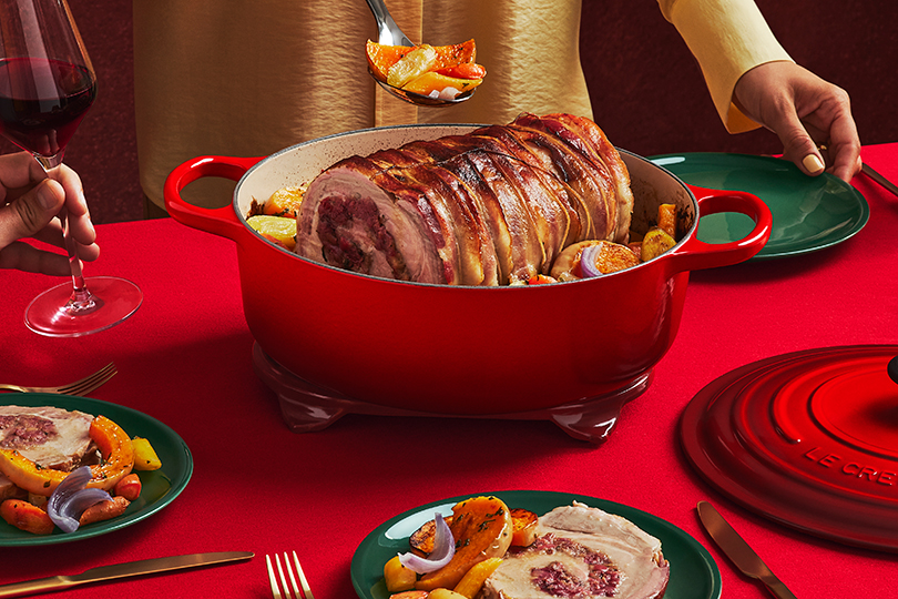 Rôti de porc farci avec légumes d’hiver et canneberges